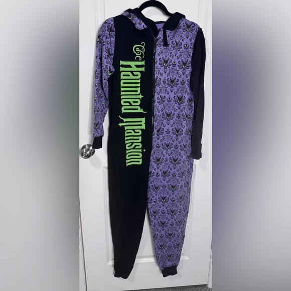 Disney Pants - NWOT Disney Parks Haunted Mansion adult one-piece hooded pajama jumpsuit Sz Med